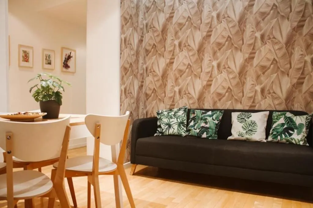 Nature&Design In Milano Centrale Apartment 0*, Milan